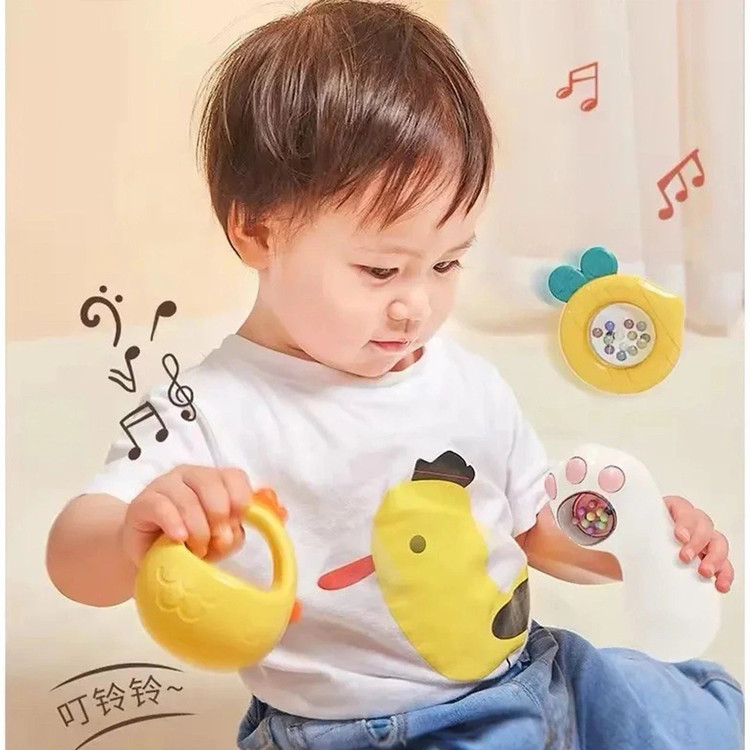 ست جغجغه و دندانگیر چمدانی ویوا کیدز Viva Kids | ست جغجغه و دندانگیر صندوقی vivakids ویواکیدز