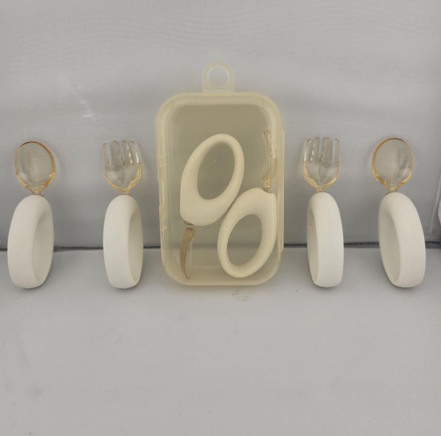 ست قاشق و چنگال دسته سیلیکونی طرح هیروشی قابدار